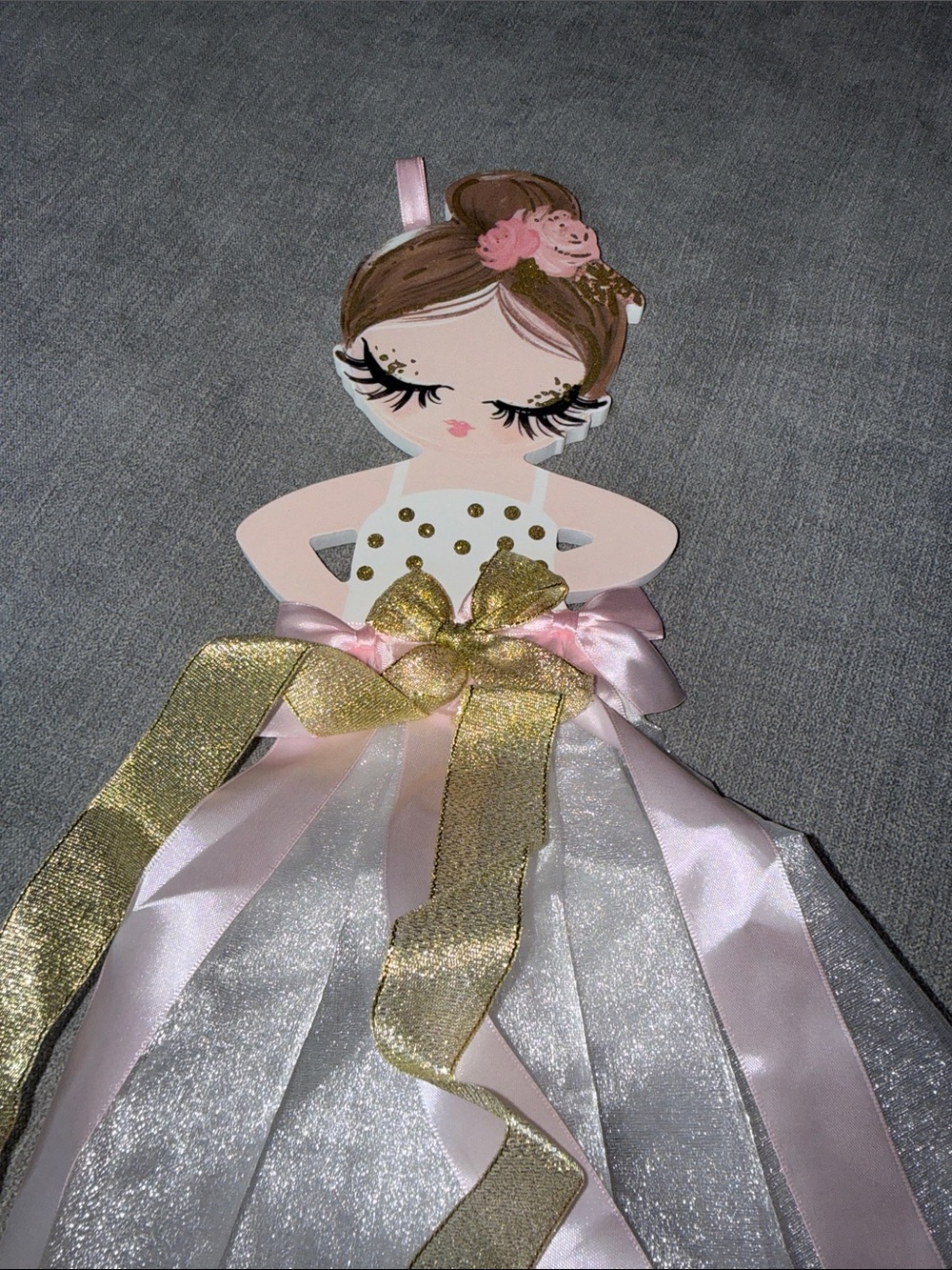Ballet Ribbon Tutu Wall Decor - Picture 6 of 6